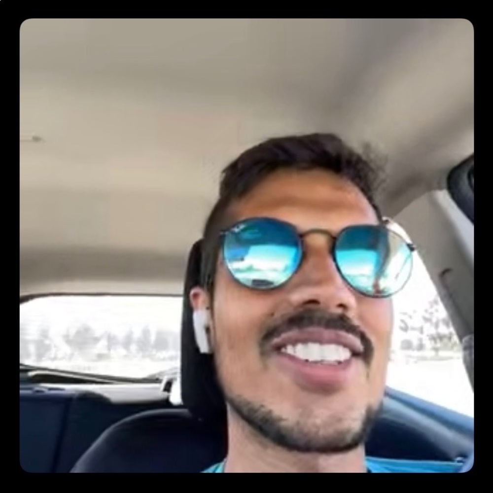 Meet your Posher, Ankit
